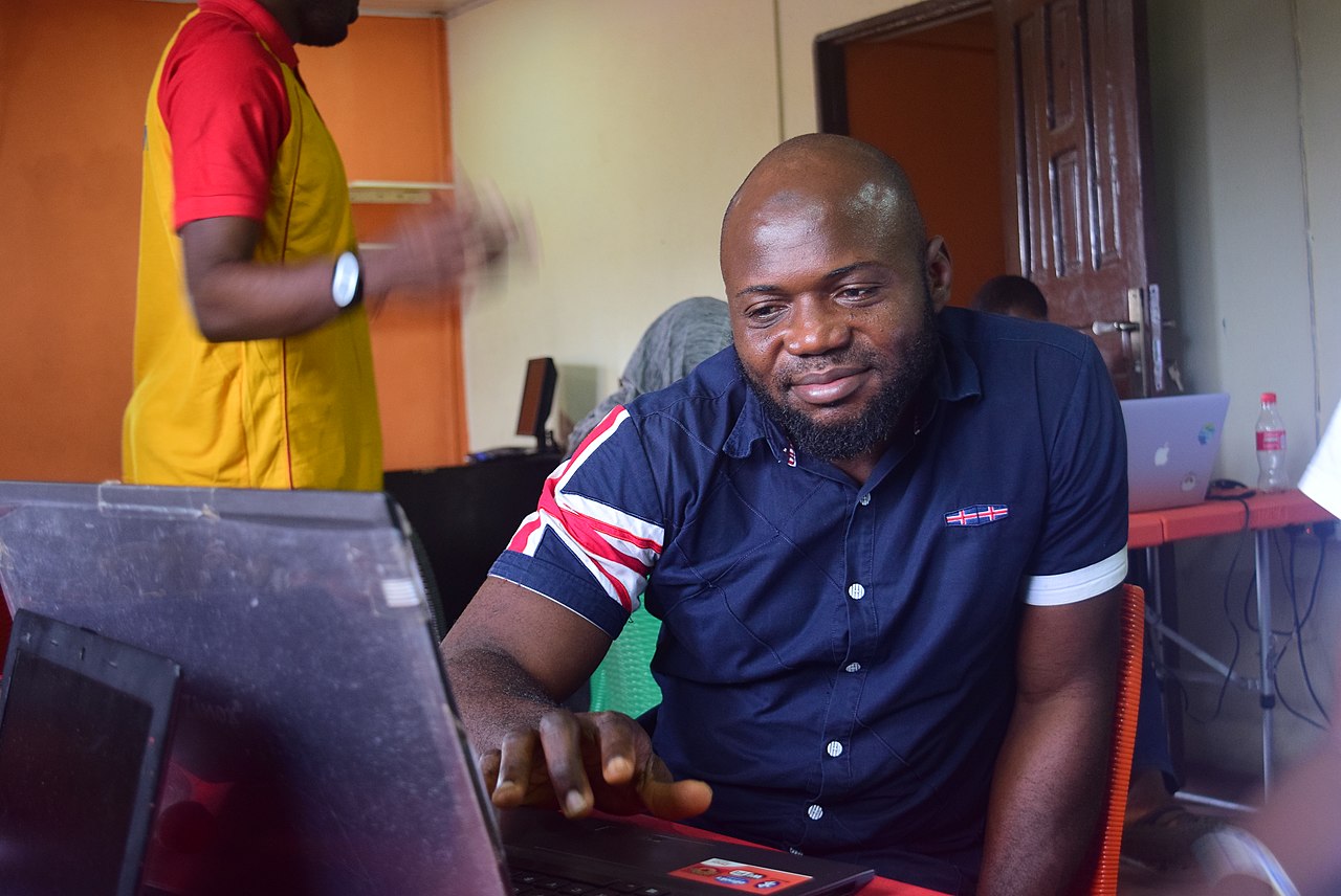 1280px-wikipedians_meet_up_in_ilorin_c1-1539281632072.jpg