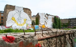 Streetart_Wrangelkiez_Berlin-Kreuzberg-300x186.jpg