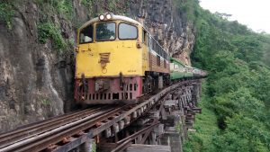 train-861407_1920-300x169.jpg
