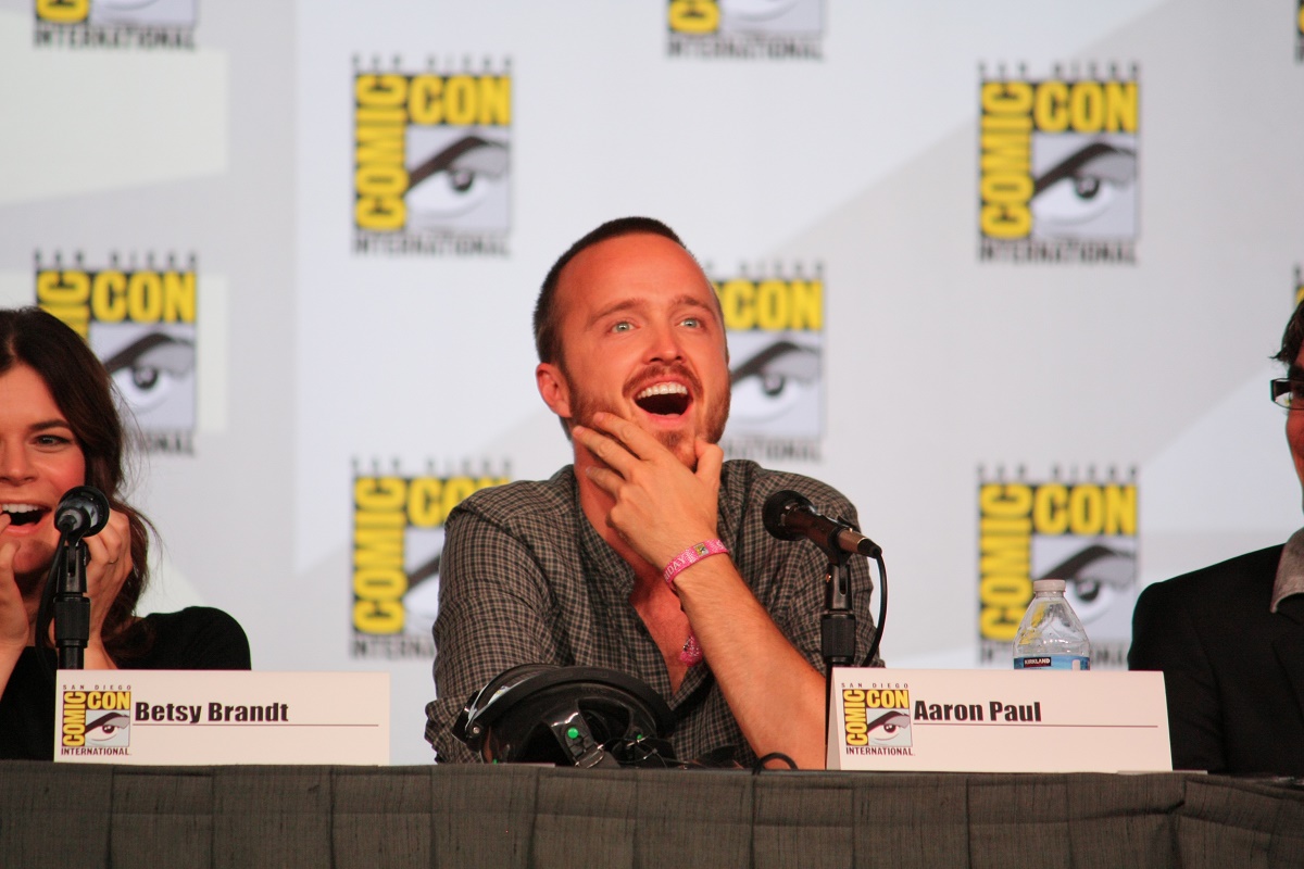 aaron_paul_breaking_bad_panel_at_2012_comic-con_-2--1550113607850.jpg