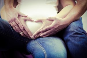 baby-belly-1533541-300x200.jpg