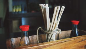 chopsticks-698495-300x173.jpg