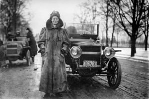 Alice_Ramsey_ggbain.03065-300x200.jpg