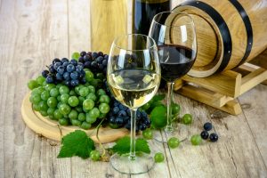 wine-1761613_1920-300x200.jpg