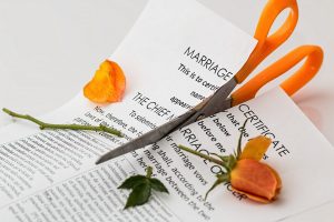 divorce-619195_1920-300x200.jpg