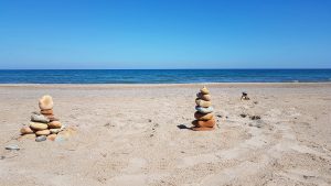beach-4222070_1920-300x169.jpg