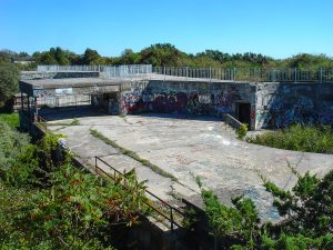 Fort_Wetherill_11-300x225.jpg