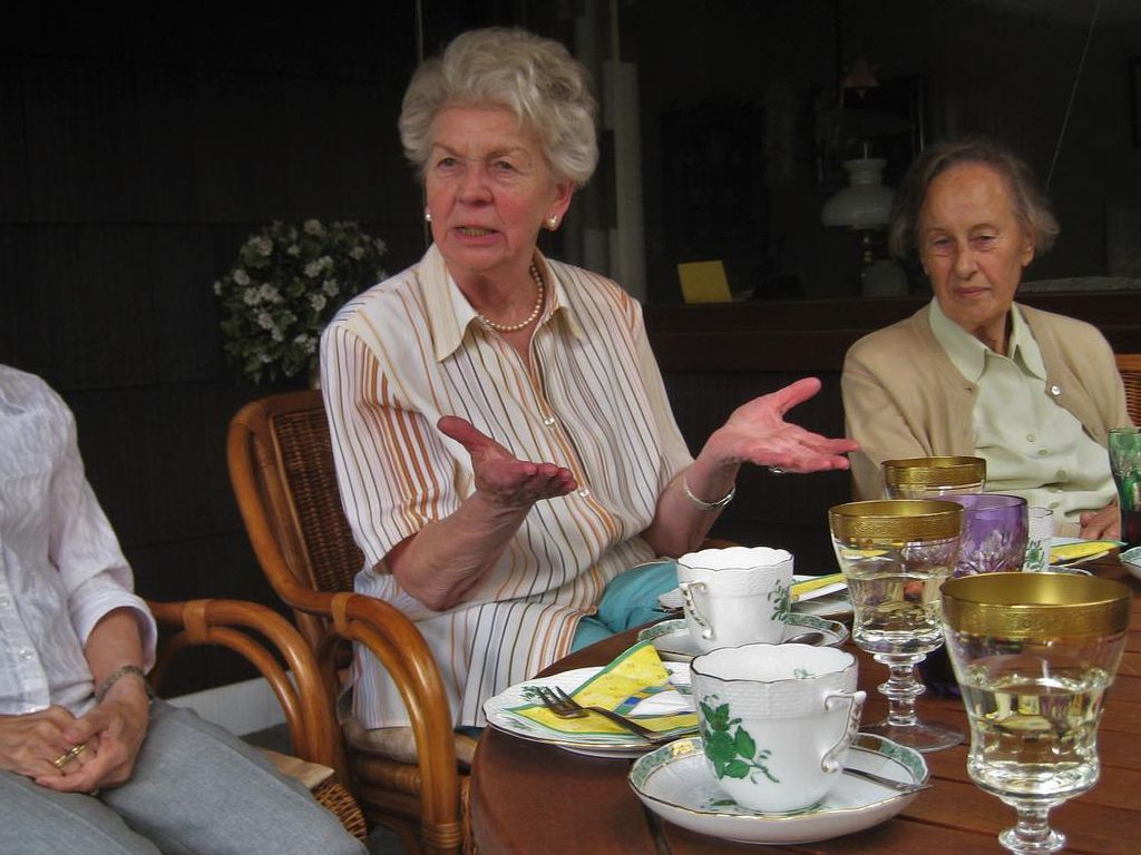 Bizarre-Memories-Had-To-Be-Shared-93.jpg.optimal.jpg