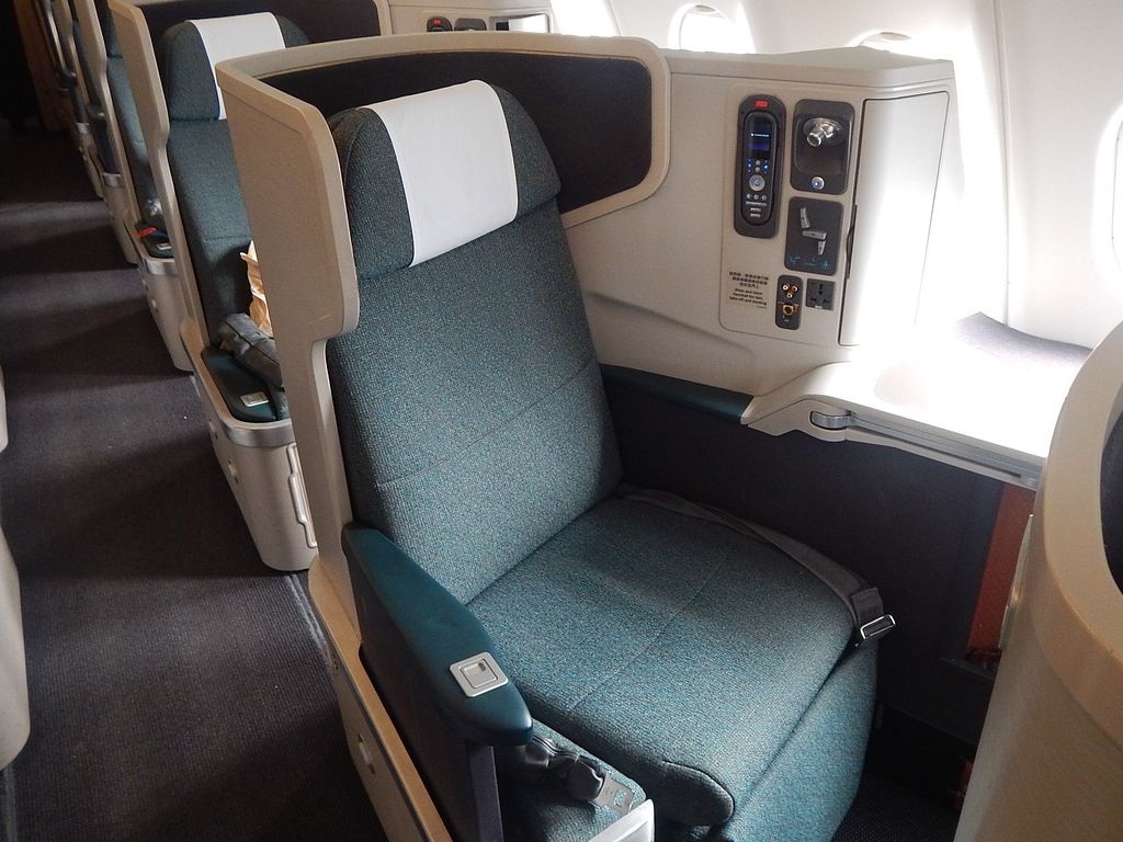 Real-Life-Stories-Embarrassingly-Entitled-Airline-Passengers-39.jpg.optimal.jpg
