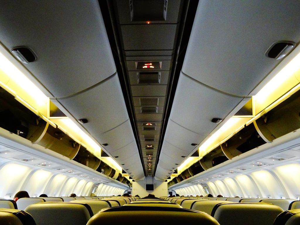 Real-Life-Stories-Embarrassingly-Entitled-Airline-Passengers-50.jpg.optimal.jpg
