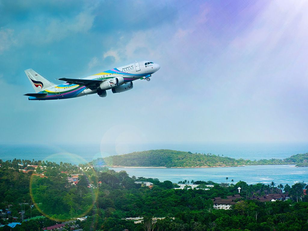 resizektadPfwV-whiteandbluepassengerairplaneaerialphotography1004584-2048x1363-1.jpg.optimal.jpg